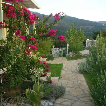 Deep Blue-daphne アパート Áyios Nikítas