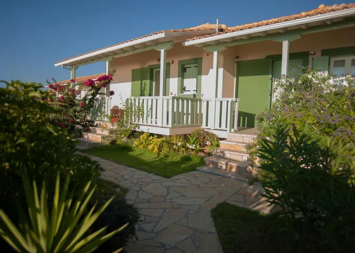 Deep Blue-daphne アパート *